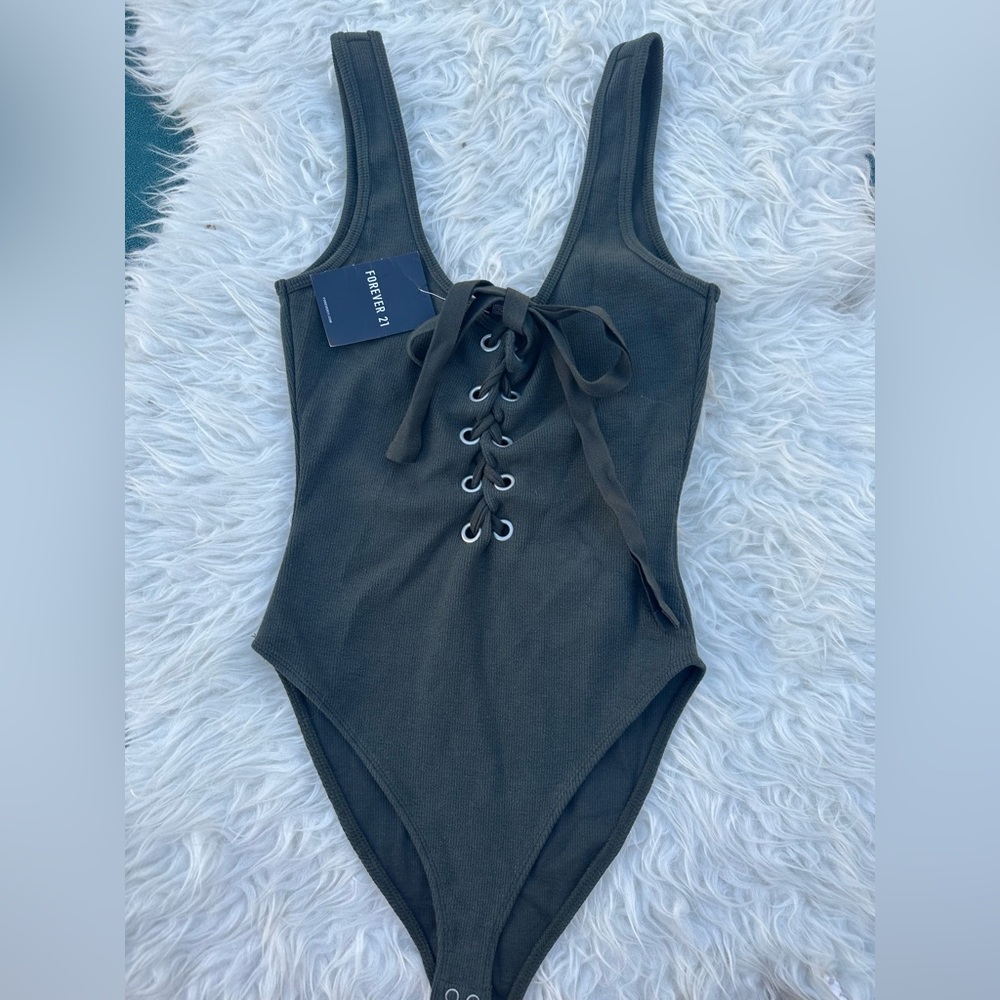 Forever21 silver Tone Eyelet Corset Lace Bodysuit - Picture 2 of 4
